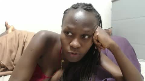 Emilly online show from March 3, 2026, 9:31 pm