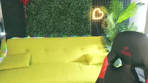 Emily online show from March 3, 2025, 4:25 am