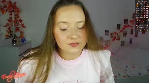 Snapshot of emilyxgrasez chatting on October 2, 2025, 9:44 pm Emily online show from October 2, 2025, 9:44 pm