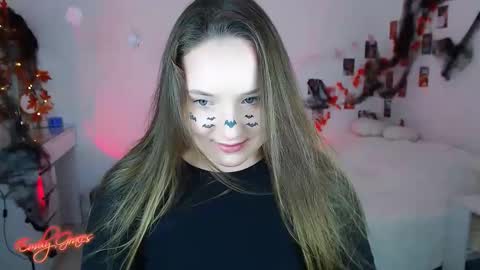 Snapshot of emilyxgrasez chatting on November 1, 2025, 12:12 am Emily online show from November 1, 2025, 12:12 am