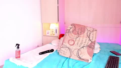 Emily online show from January 21, 2025, 9:46 am