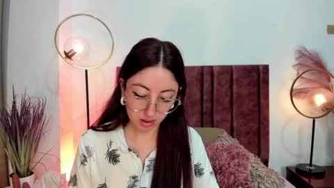 Emilyy Watson online show from February 7, 2025, 11:45 am