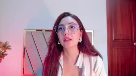 Emilyy Watson online show from February 22, 2025, 3:14 pm