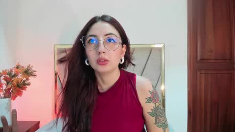 Emilyy Watson online show from February 24, 2025, 11:32 am