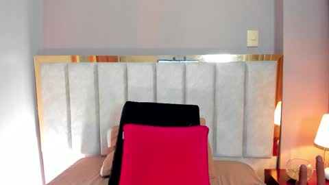 Emilyy Watson online show from January 11, 2026, 12:04 am