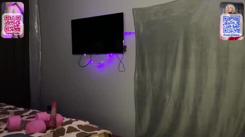 Snapshot of eminent_eva chatting on February 22, 2025, 7:25 pm Eminent Eva online show from February 22, 2025, 7:25 pm