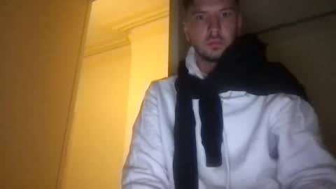 emma4444xx online show from June 1, 2026, 3:25 pm