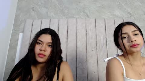 Snapshot of emma_and_aysha chatting on February 20, 2025, 5:29 pm emma_and_aysha online show from February 20, 2025, 5:29 pm