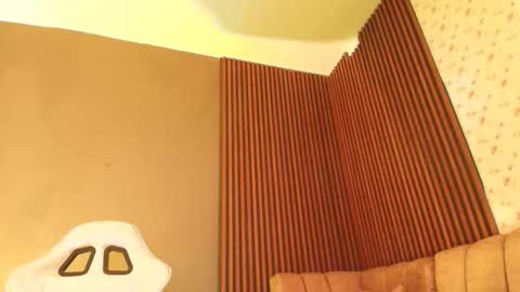 emma_and_aysha online show from March 9, 2026, 10:58 pm