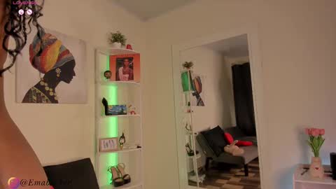 Stefany online show from February 18, 2025, 3:42 am