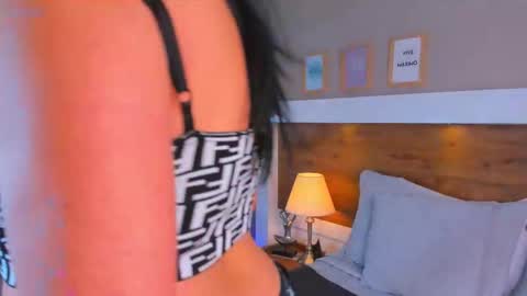 Snapshot of emma_bakker_ chatting on January 6, 2026, 11:25 am Emma online show from January 6, 2026, 11:25 am