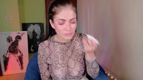 Emma online show from March 2, 2026, 9:10 pm