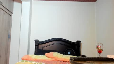 Snapshot of emma_brown777 chatting on January 9, 2025, 4:08 am ALBA online show from January 9, 2025, 4:08 am