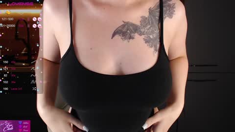 Emma online show from December 10, 2024, 7:11 pm