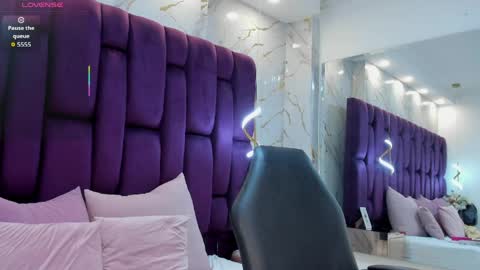 pau online show from April 11, 2026, 2:43 pm