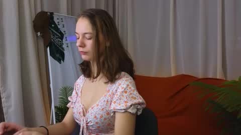 Snapshot of emma_chaser chatting on March 10, 2026, 1:32 am emma_chaser online show from March 10, 2026, 1:32 am