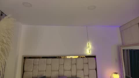 emma coronel online show from April 17, 2026, 12:02 am