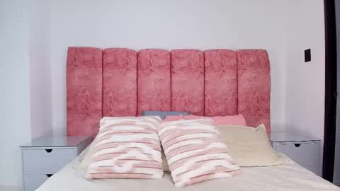 Emma online show from December 16, 2025, 3:11 am