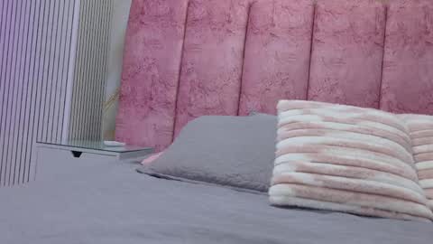 Emma online show from April 8, 2026, 3:06 am