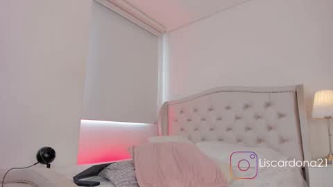 emma_dee online show from September 16, 2025, 3:46 pm