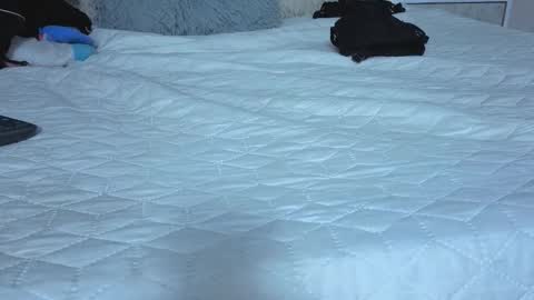 Emma online show from March 18, 2026, 8:23 pm