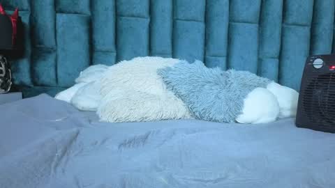 Emma online show from March 30, 2026, 9:27 pm