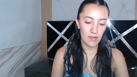 emma online show from December 30, 2024, 8:04 pm