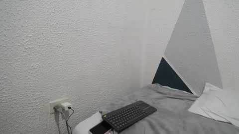 Emma Glow online show from February 24, 2026, 1:36 am