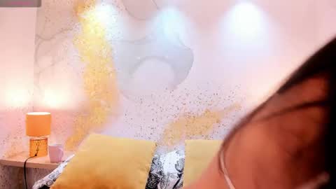 emma_jhoons online show from September 16, 2025, 11:44 am