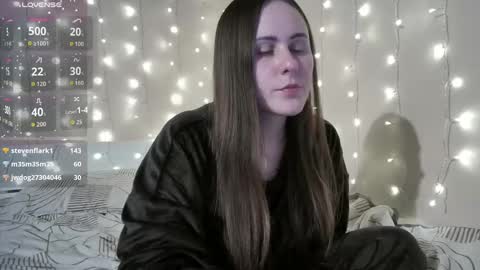 emma_just online show from February 9, 2026, 8:35 pm