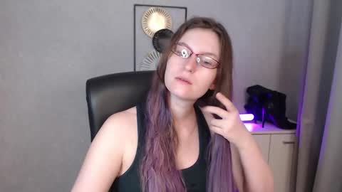 emma online show from September 11, 2025, 5:29 am