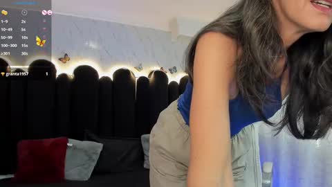 Emma  online show from September 10, 2025, 12:16 pm