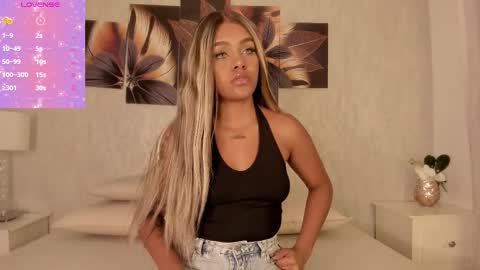 Emma Morgann online show from March 6, 2025, 11:36 am