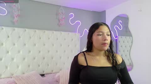 emma_visconti online show from September 16, 2025, 11:55 am