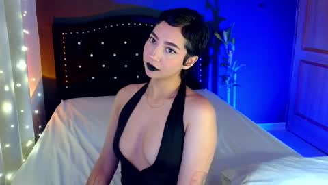 Emma web online show from May 20, 2026, 2:56 pm