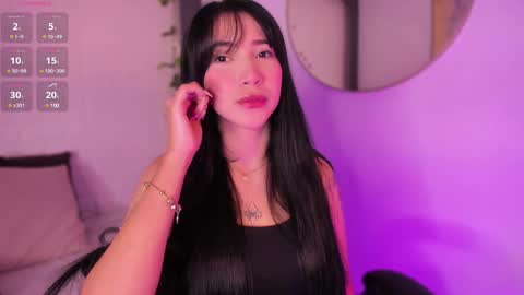 Snapshot of emma_woods__ chatting on January 7, 2025, 11:48 am emma_woods__ online show from January 7, 2025, 11:48 am