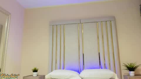 emmaahills online show from November 18, 2025, 11:36 am