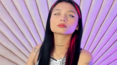           online show from October 1, 2025, 12:11 pm