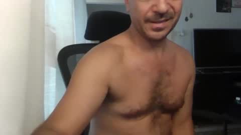 Ariel online show from September 26, 2025, 5:44 am