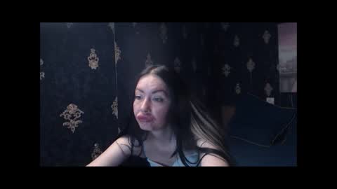 EmmaGoldX online show from April 17, 2026, 1:47 pm