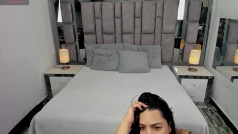 EMMA HILL online show from February 23, 2026, 11:07 am