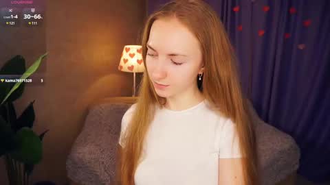 Snapshot of emmalaflame chatting on February 28, 2025, 8:28 pm Emma day  Wendy night online show from February 28, 2025, 8:28 pm