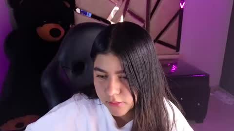 Emma online show from December 28, 2024, 1:59 pm