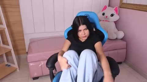 Emma online show from January 23, 2025, 4:37 pm