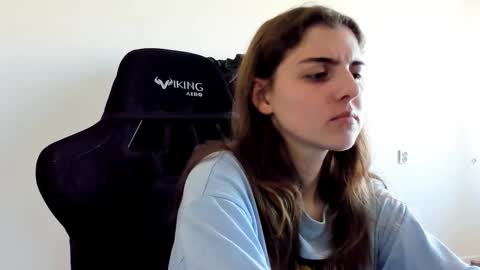 Emma online show from September 29, 2025, 10:09 am