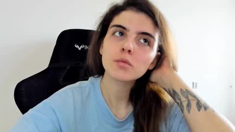 Emma online show from December 14, 2025, 10:20 am