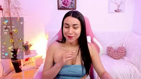 Snapshot of emmamyers_ chatting on February 17, 2026, 10:05 pm Emma online show from February 17, 2026, 10:05 pm