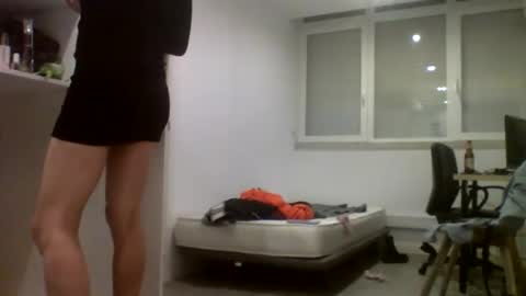 Snapshot of emmanuelli59 chatting on March 22, 2026, 1:20 am AsstastiX online show from March 22, 2026, 1:20 am