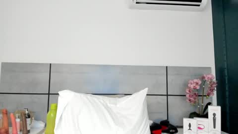  Emma  online show from March 8, 2025, 5:38 am