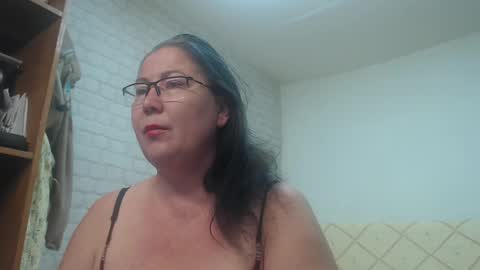Snapshot of emmasquirt69 chatting on March 12, 2025, 7:46 am emmasquirt69 online show from March 12, 2025, 7:46 am